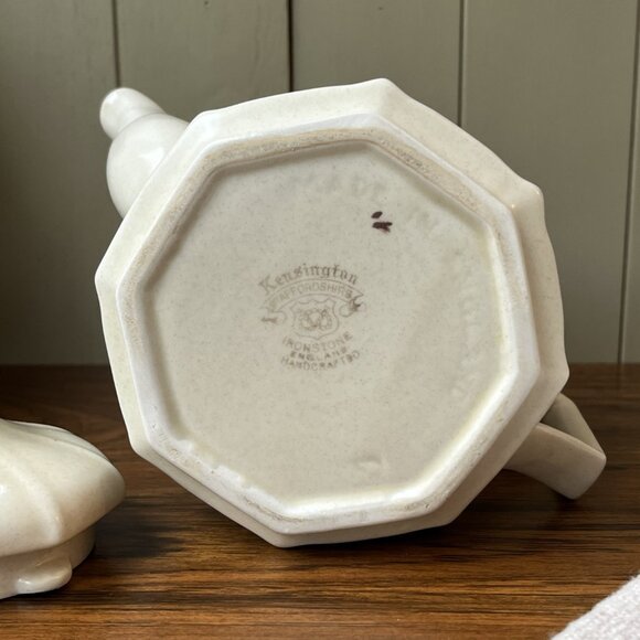 Kensington Staffordshire Ironstone England Teapot - Picture 12 of 15